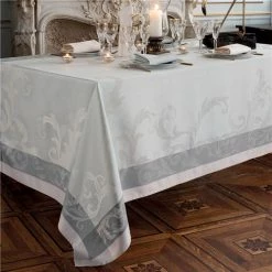 Garnier-Thiebaut - Acanto Platine Tablecloth 155x155cm